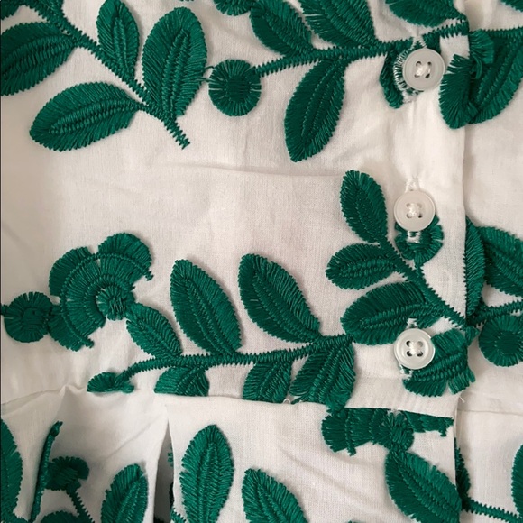 - Girls 4 Janie and Jack Green Embroidered Dress - Picture 2 of 5